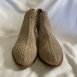 Women's Very Volatile Veracruz Ankle Booties